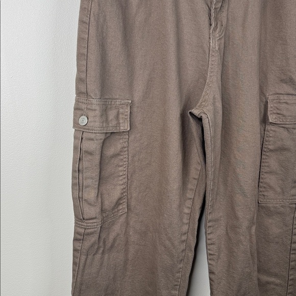 S.O.N.G Women’s Size 31 Brown Cargo Khaki Pants - Picture 3 of 8